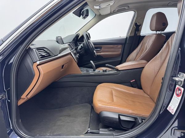 2012-BMW-3-Series-320i-Auto image:6