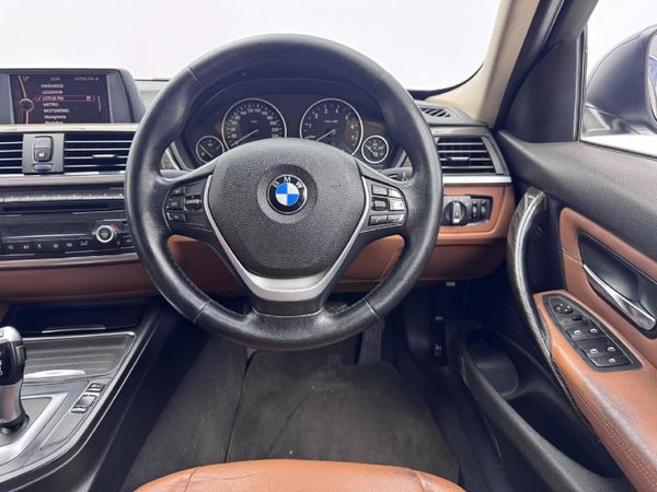 2012-BMW-3-Series-320i-Auto image:8