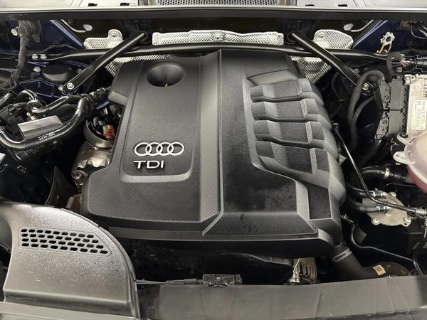 2018-Audi-Q5-20-TDI-quattro-Auto-40-TDI image:13