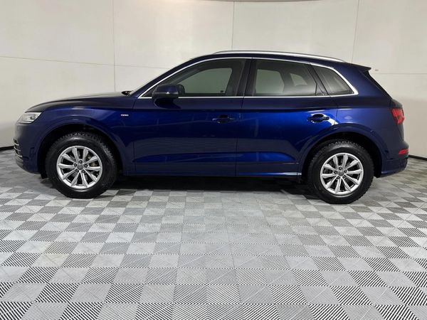 2018-Audi-Q5-20-TDI-quattro-Auto-40-TDI image:18