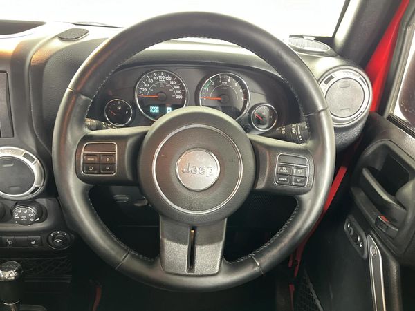 2016-Jeep-Wrangler-36-V6-Sahara-2-dr-Auto image:10