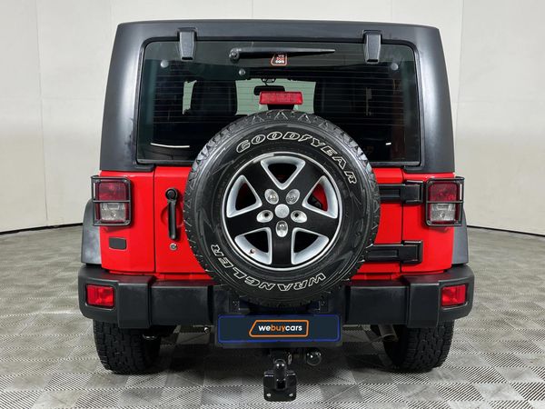 2016-Jeep-Wrangler-36-V6-Sahara-2-dr-Auto image:16