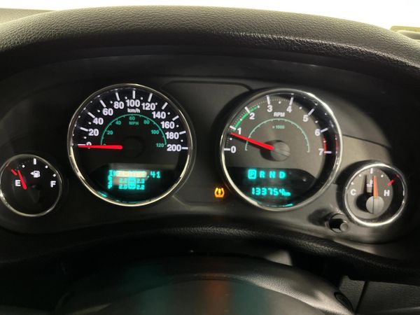 2016-Jeep-Wrangler-36-V6-Sahara-2-dr-Auto image:2