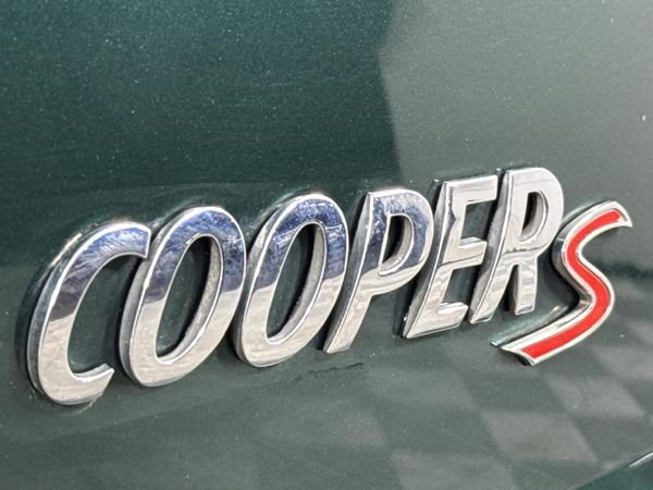 2019-MINI-Hatch-Cooper-S-Auto image:10