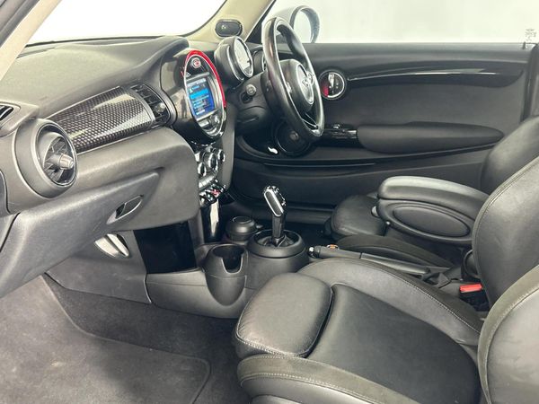 2019-MINI-Hatch-Cooper-S-Auto image:7