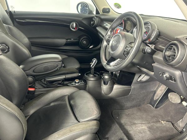 2019-MINI-Hatch-Cooper-S-Auto image:8