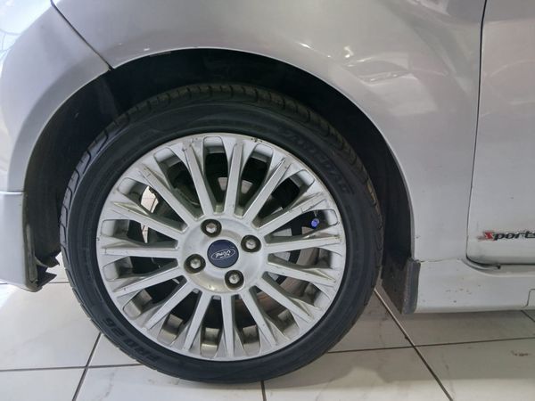 2016-Ford-Fiesta-10-EcoBoost-Titanium-5-dr image:6