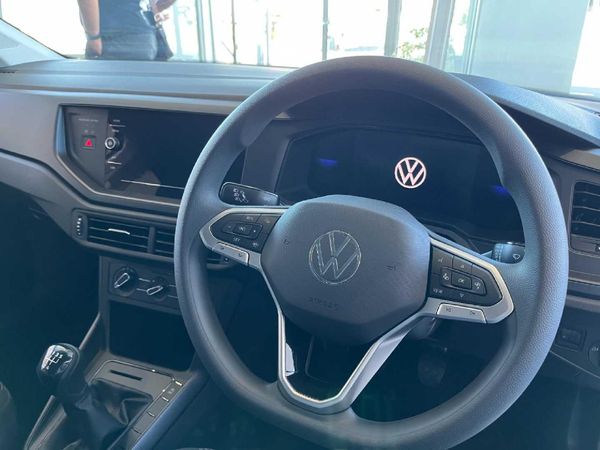 2026-Volkswagen-Polo-10-TSI image:4