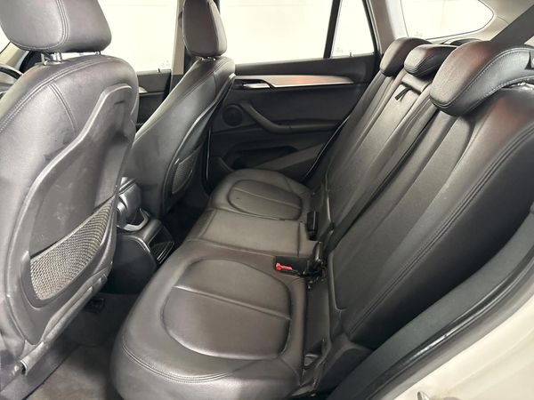2016-BMW-X1-sDrive18i-Auto image:3