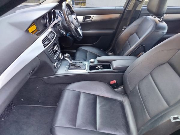 2012-Mercedes-Benz-C-Class-C-180-BE-Avantgarde-Auto image:20