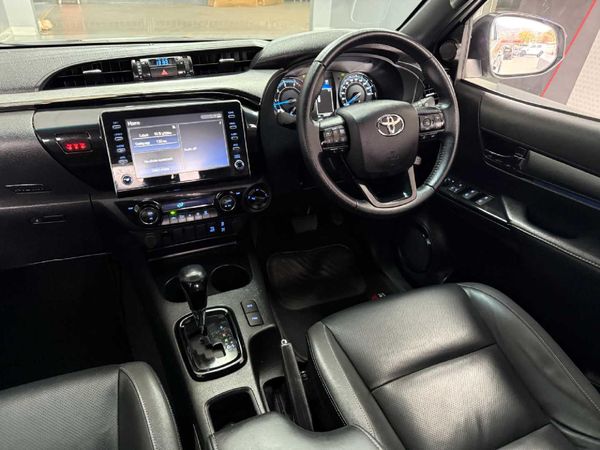 2023-Toyota-Hilux-28-GD-6-Raised-Body-Legend-4x4-Auto-Double-Cab image:15