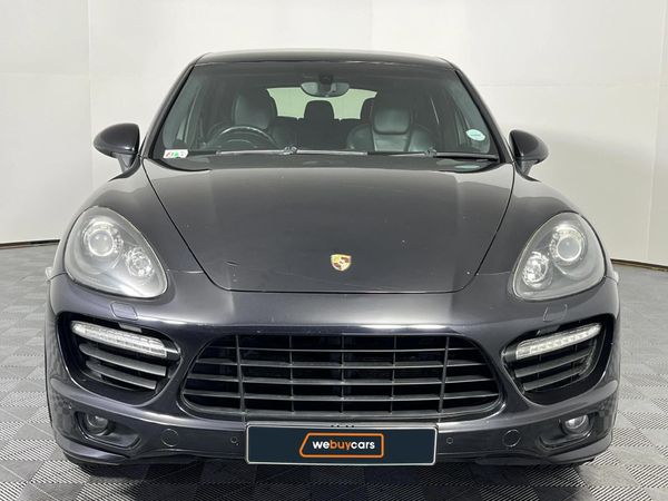 2013-Porsche-Cayenne-GTS-Auto image:15