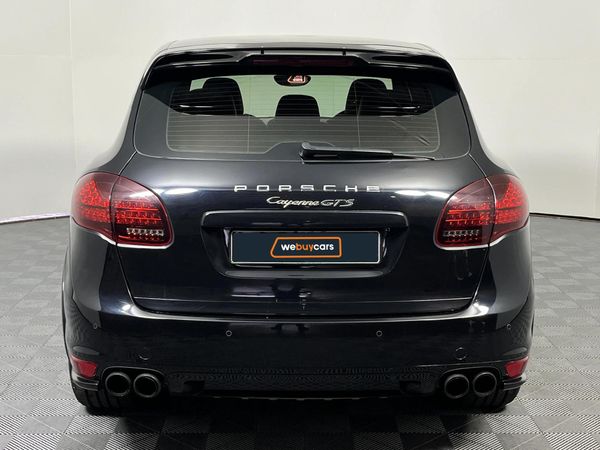 2013-Porsche-Cayenne-GTS-Auto image:18