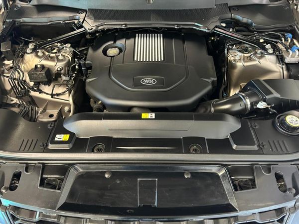 2021-Land-Rover-Range-Rover-Sport-30-D-HSE-190kW image:5