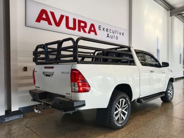 2018-Toyota-Hilux-28-GD-6-Raised-Body-Raider-4x4-Extra-Cab-Auto image:2