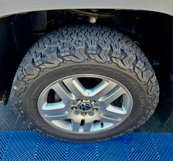 2012-Volkswagen-Amarok-20-BiTDI-Trendline-132kW-Single-Cab image:2