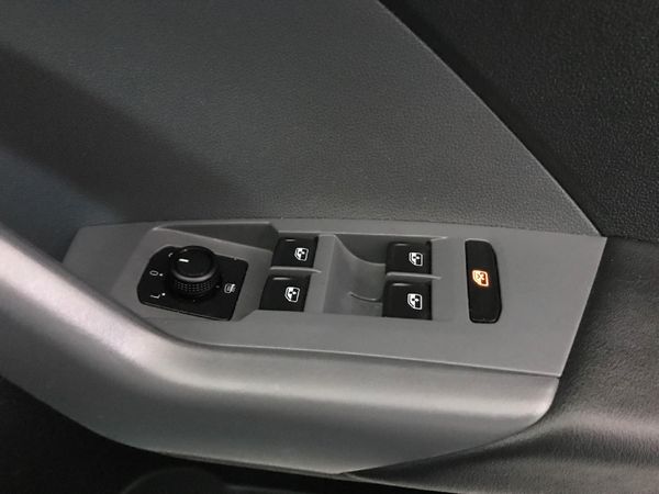 2020-Volkswagen-T-Cross-10-TSI-Comfortline-Auto image:10