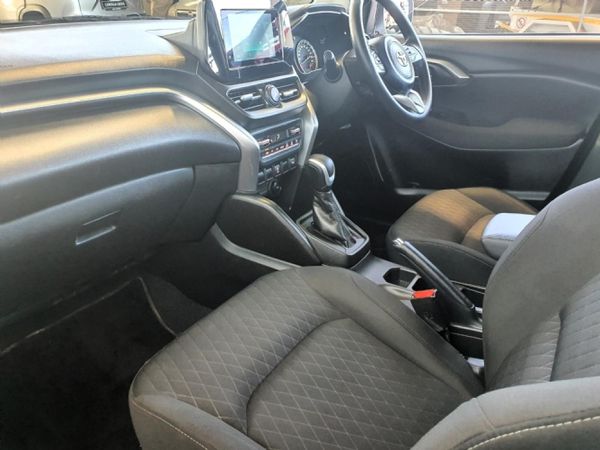 2023-Toyota-Urban-Cruiser-15-XR-Auto image:8