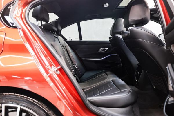 2021-BMW-3-Series-330i-M-Sport image:17