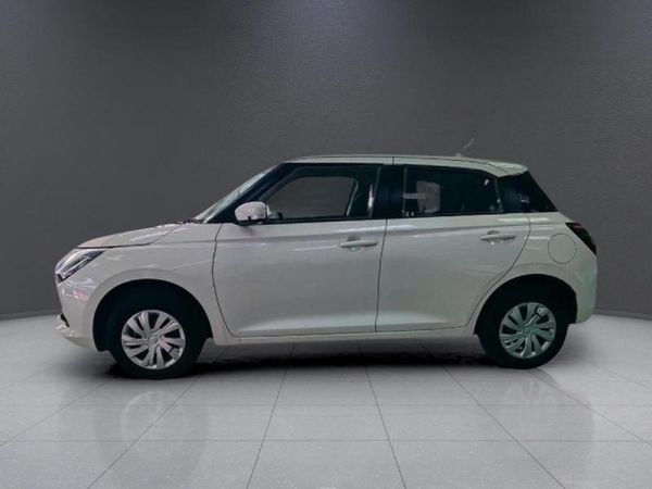 2025-Suzuki-Swift-12-GL image:3