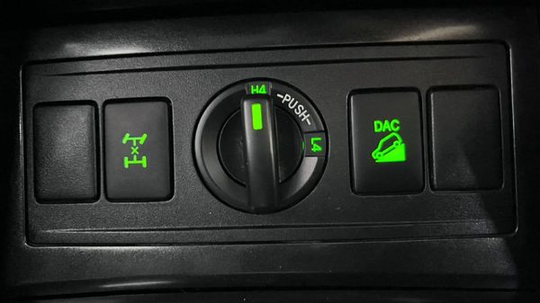 2017-Toyota-Land-Cruiser-Prado-30-D-TX-Auto image:11