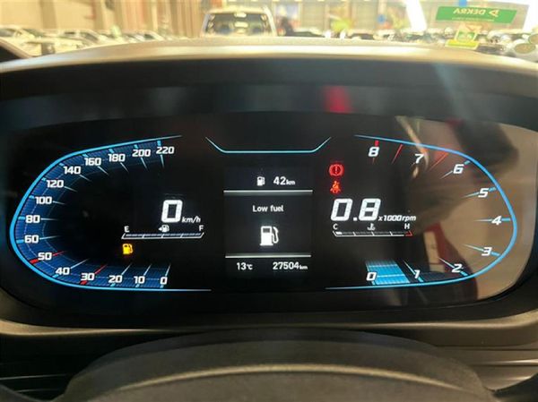 2024-Hyundai-i20-12-Motion image:10