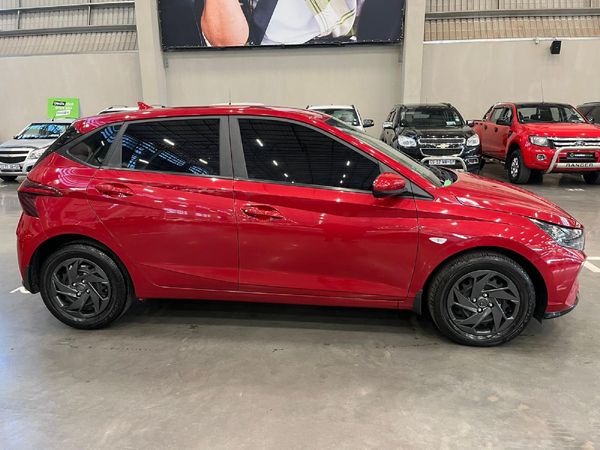 2024-Hyundai-i20-12-Motion image:1