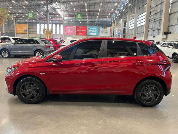 2024-Hyundai-i20-12-Motion image:5