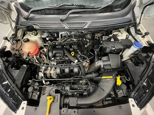2019-Ford-EcoSport-15-TiVCT-Ambiente image:12