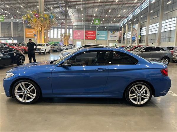 2016-BMW-2-Series-220d-Coupe-M-Sport-Auto image:5