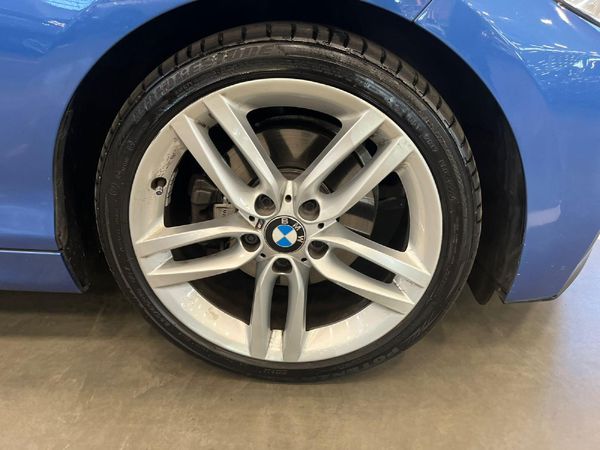 2016-BMW-2-Series-220d-Coupe-M-Sport-Auto image:8