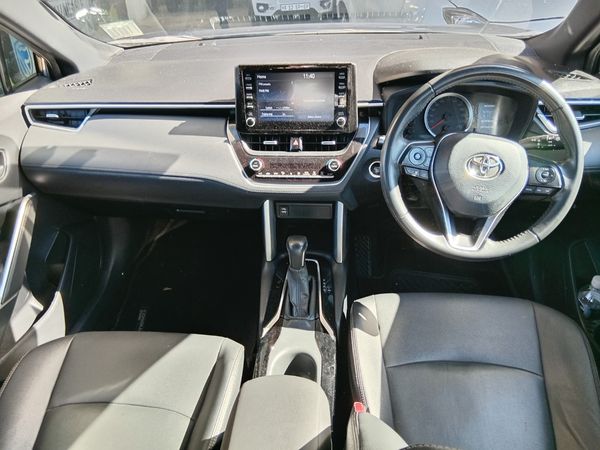 2022-Toyota-Corolla-Cross-18-XS-Petrol-automatic image:4