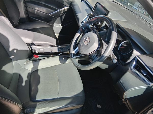 2022-Toyota-Corolla-Cross-18-XS-Petrol-automatic image:6