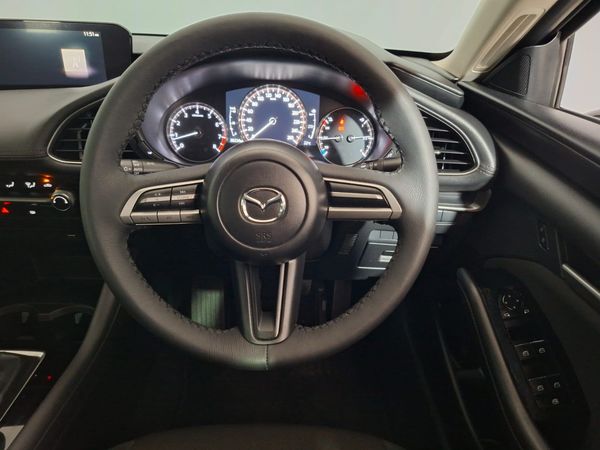 2019-Mazda-3-15-Active image:12