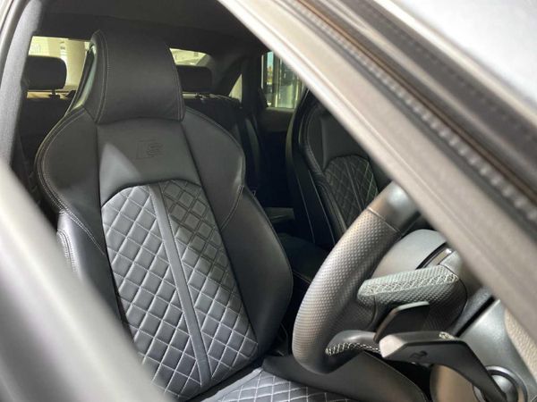 2023-Audi-S4-30-TFSI-quattro-Auto image:18