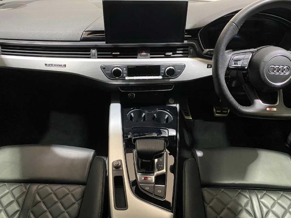 2023-Audi-S4-30-TFSI-quattro-Auto image:24