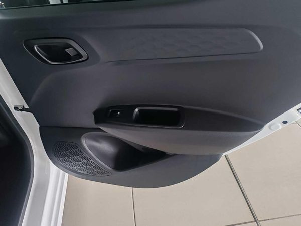 2026-Hyundai-Grand-i10-10-Motion image:26