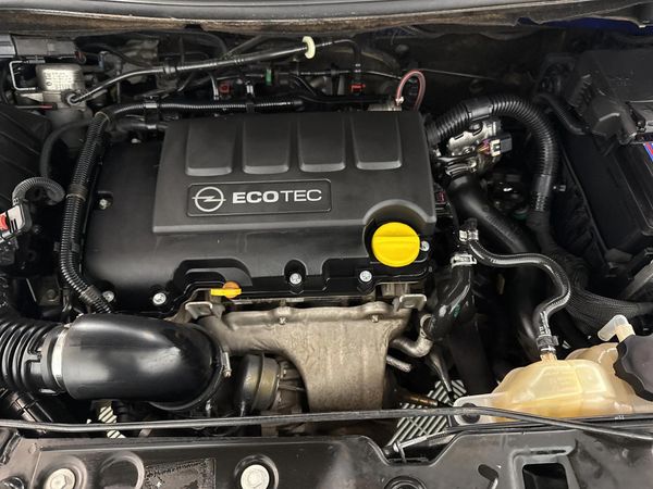 2016-Opel-Corsa-14T-Sport-5-dr image:11