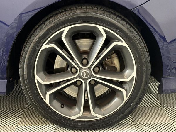 2016-Opel-Corsa-14T-Sport-5-dr image:4