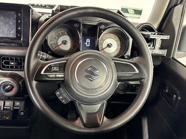 2024-Suzuki-Jimny-15-GL-AllGrip-5-Door image:12