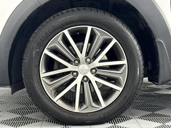 2017-Hyundai-Tucson-20-CRDi-Elite-Auto image:4