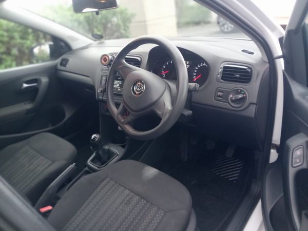 2014-Volkswagen-Polo-2014-VW-POLO-GP-12-TSI-One-owner image:3