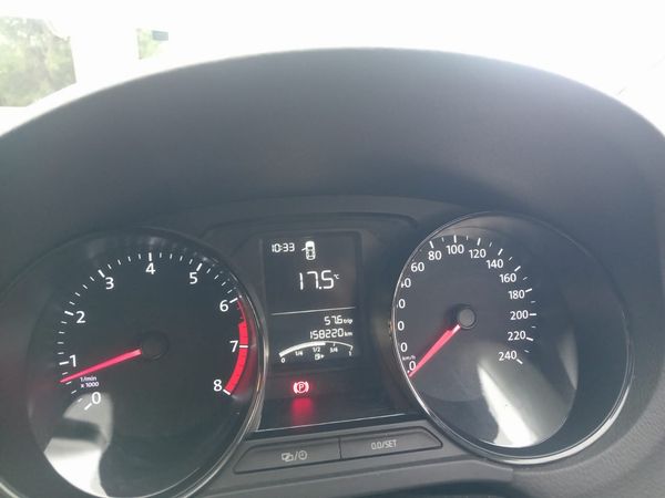 2014-Volkswagen-Polo-2014-VW-POLO-GP-12-TSI-One-owner image:8