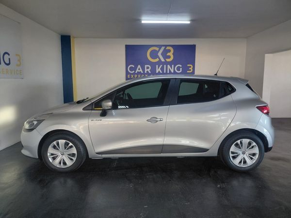 2017-Renault-Clio-IV-900T-Expression-5-dr-66kW image:5