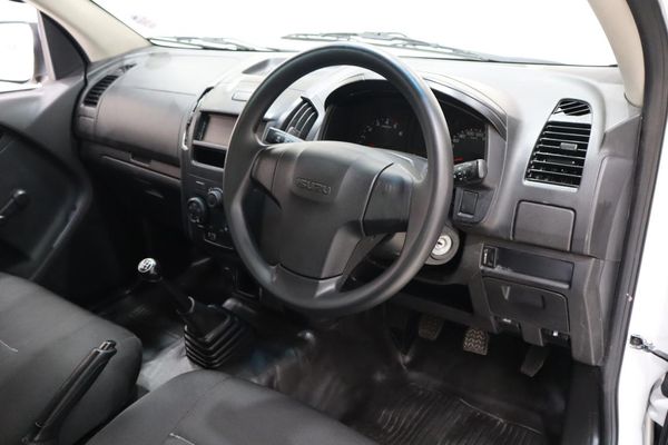 2018-Isuzu-KB-250D-Leed-Single-Cab image:11