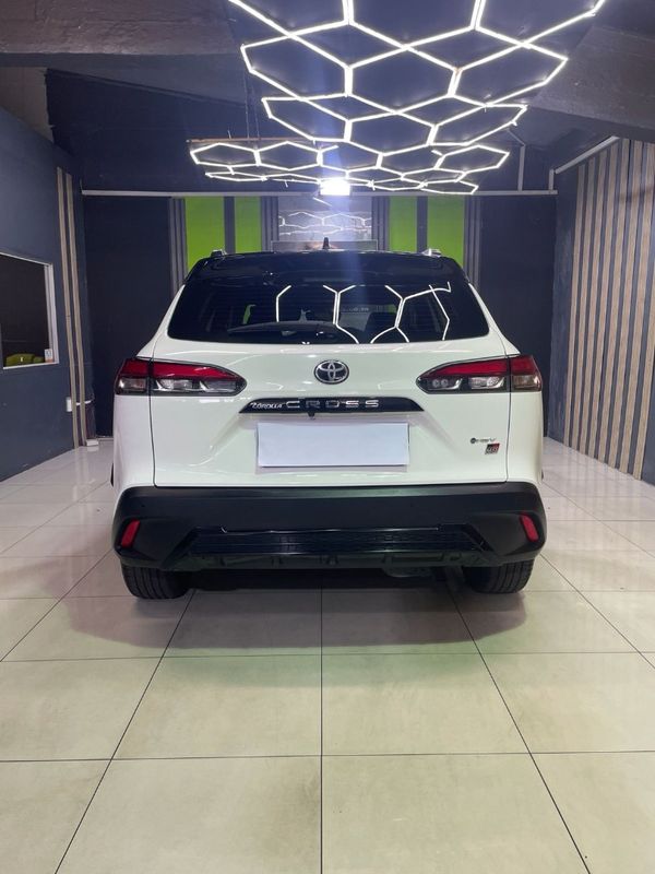 2025-Toyota-Corolla-Cross-18-GR-S image:6