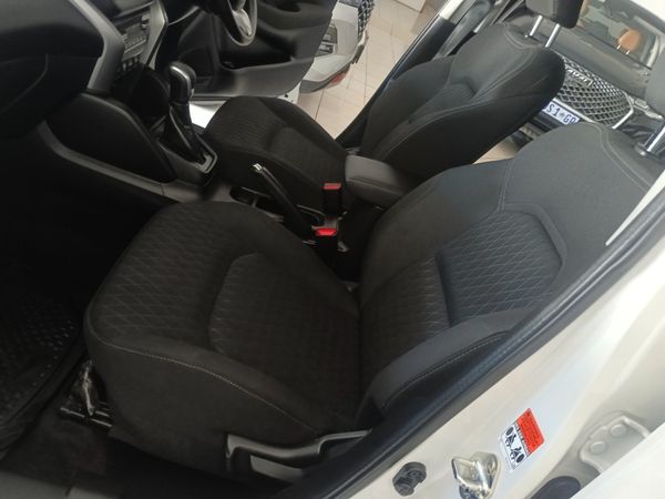 2025-Toyota-Urban-Cruiser-15-Xr-Auto image:10