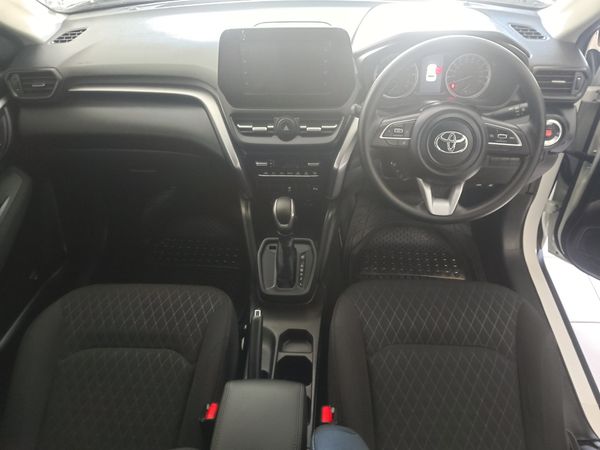 2025-Toyota-Urban-Cruiser-15-Xr-Auto image:12