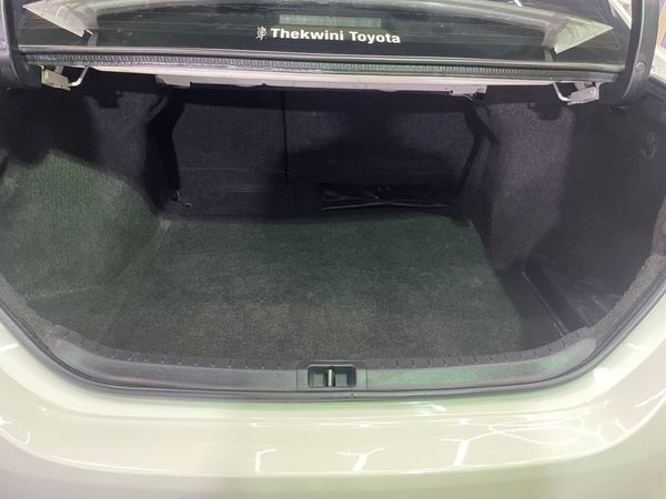 2017-Toyota-Corolla-16-Prestige image:11
