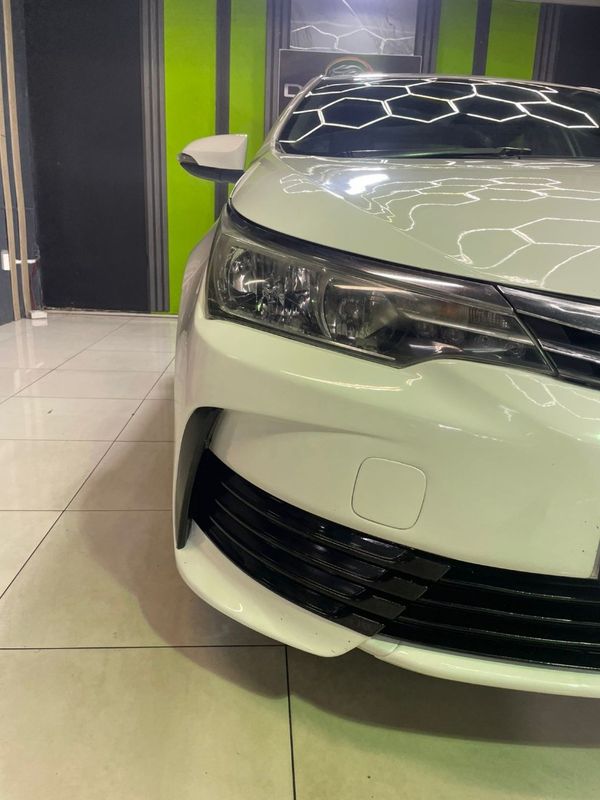 2017-Toyota-Corolla-16-Prestige image:16